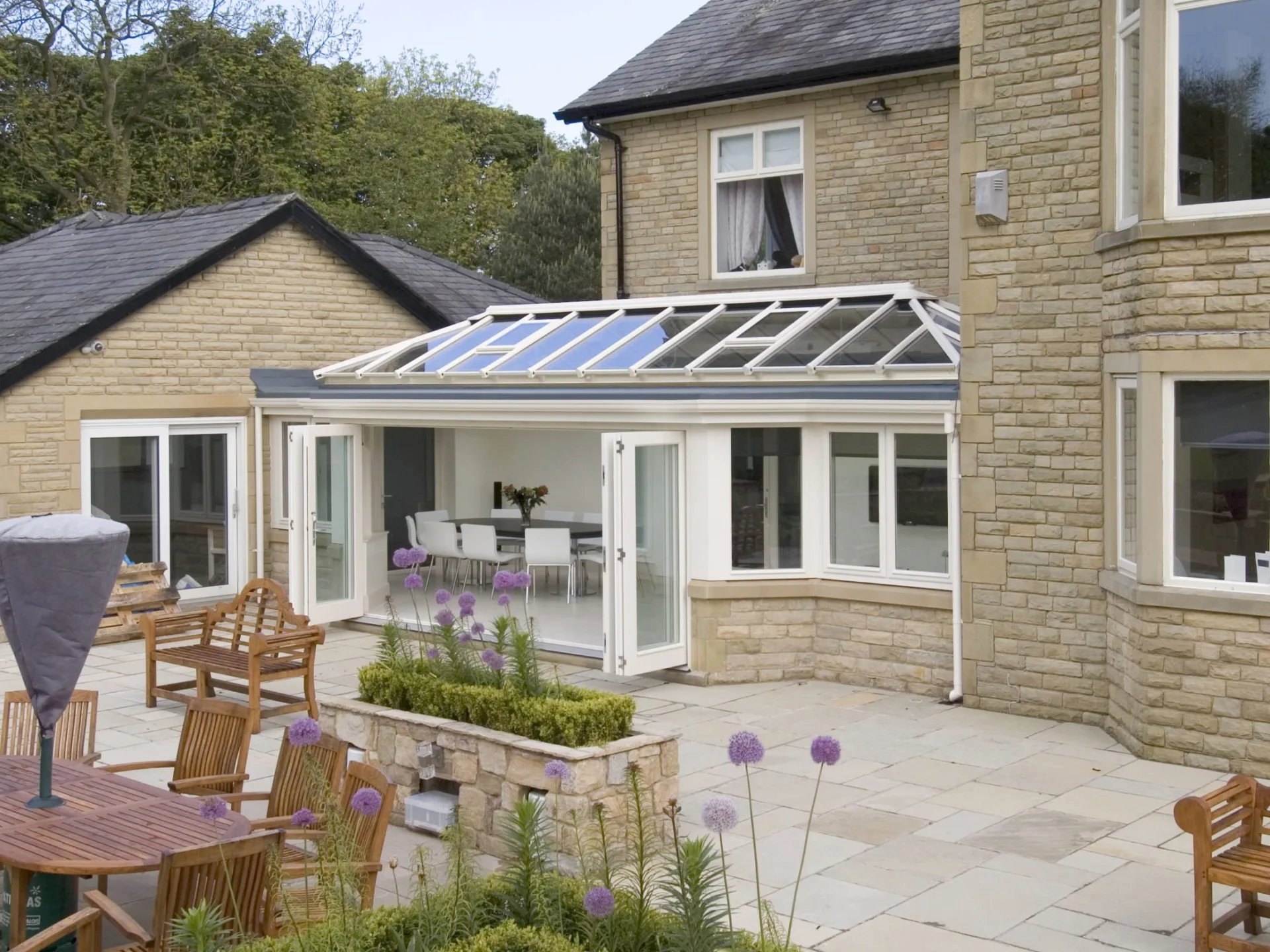 Dreaming of More Light? Plan Your Orangery Extension for Spring